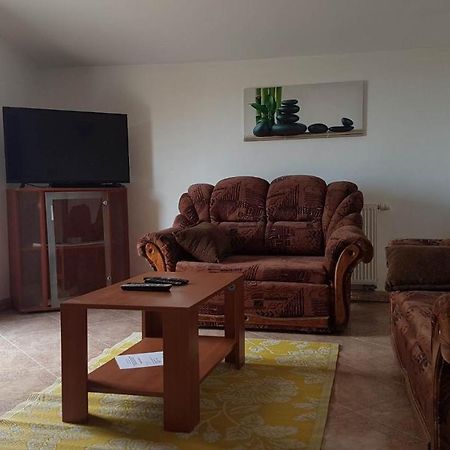 Apartments Nena 3* Ližnjan Εξωτερικό φωτογραφία
