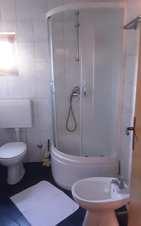 Apartments Nena 3* Ližnjan Εξωτερικό φωτογραφία