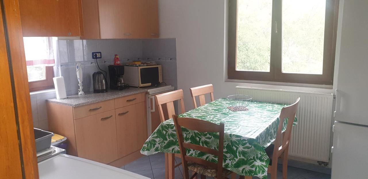Apartments Nena 3* Ližnjan Εξωτερικό φωτογραφία