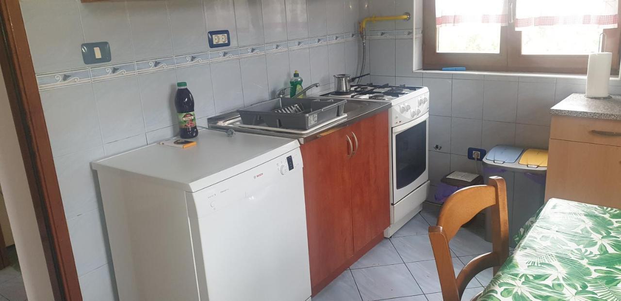 Apartments Nena 3* Ližnjan Εξωτερικό φωτογραφία