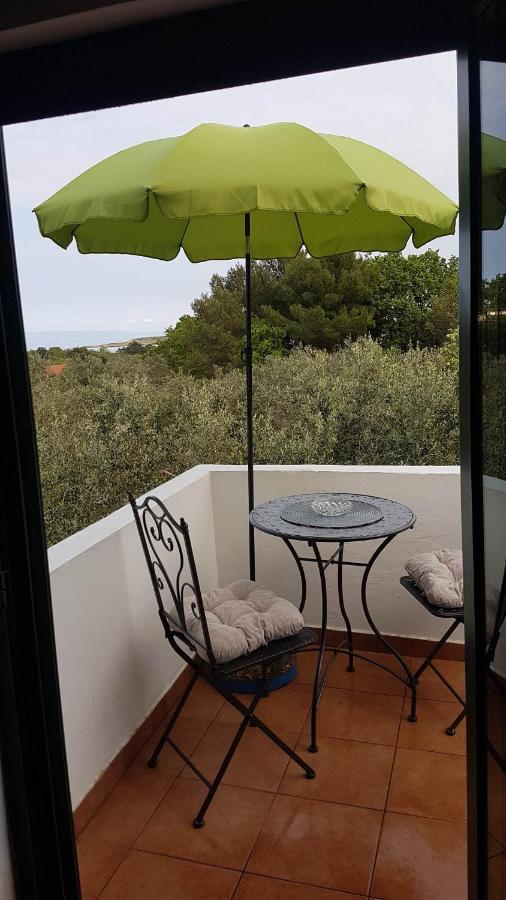 Apartments Nena 3* Ližnjan Εξωτερικό φωτογραφία