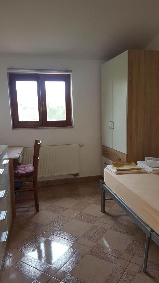 Apartments Nena 3* Ližnjan Εξωτερικό φωτογραφία